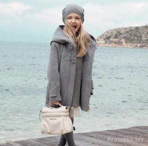 Пальто и плащи для девочек — купить в интернет-магазине Ламода
