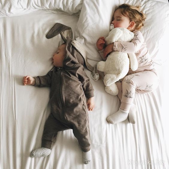К чему снится Дети: толкование сна в разных сонниках