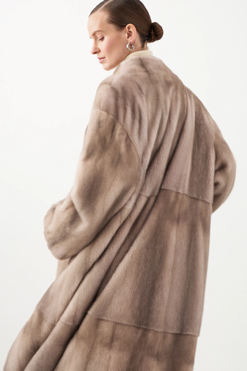 Меховая шуба 2026 Меховая шуба 2026